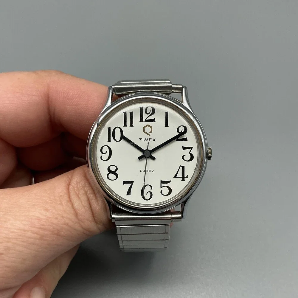 Vintage Timex Q Mens Watch 33mm White Dial Silver Stone Stretch New Battery